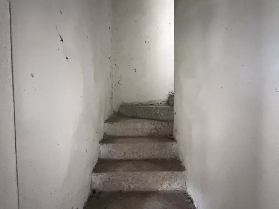 Immagine 33 di Porzione di casa in vendita  a Camaiore