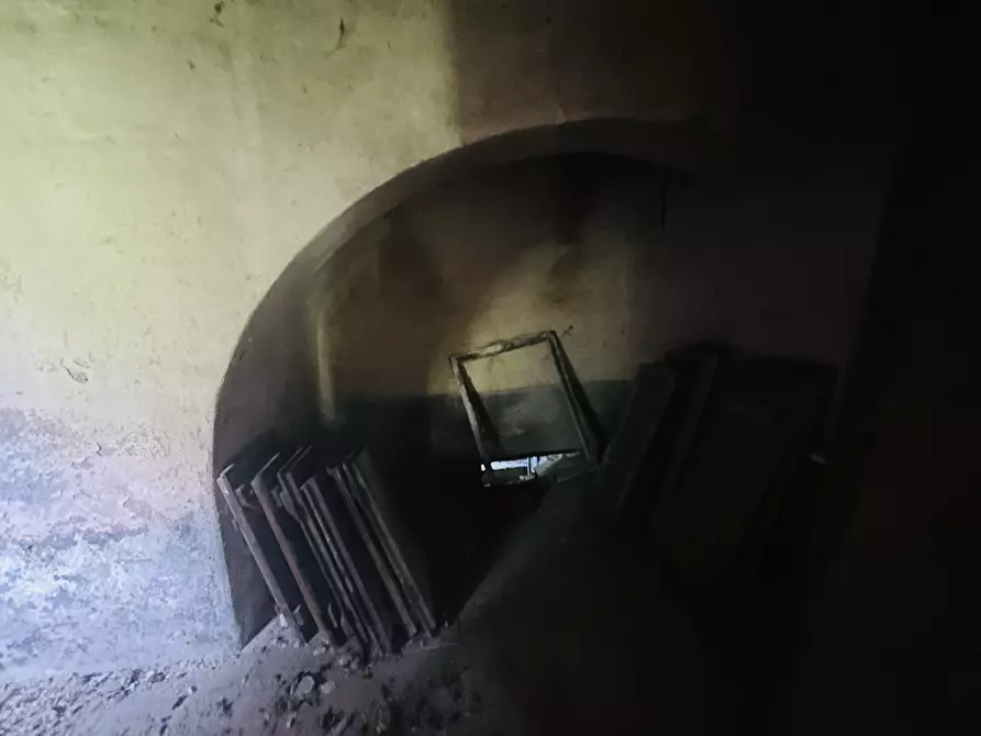 Immagine 26 di Rustico / casale in vendita  a Seravezza