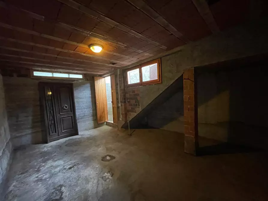 Immagine 43 di Casa indipendente in vendita  a Pietrasanta