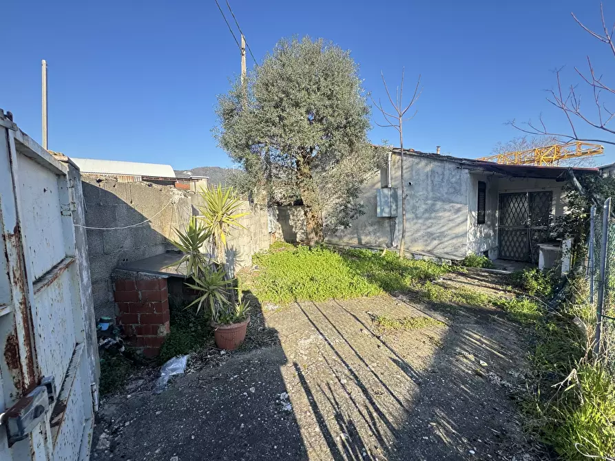 Immagine 18 di Casa indipendente in vendita  a Seravezza