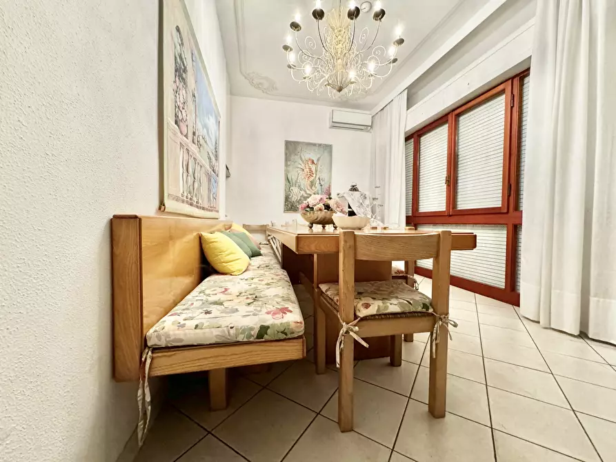 Immagine 22 di Quadrilocale in vendita  a Seravezza