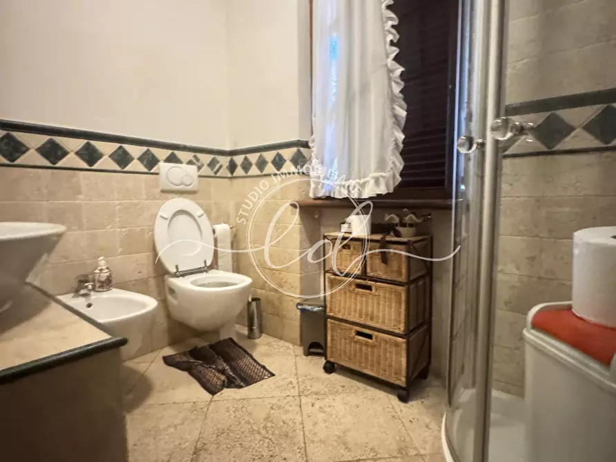 Immagine 18 di Villetta a schiera in vendita  a Seravezza