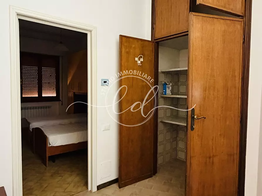 Immagine 8 di Casa indipendente in vendita  a Pietrasanta