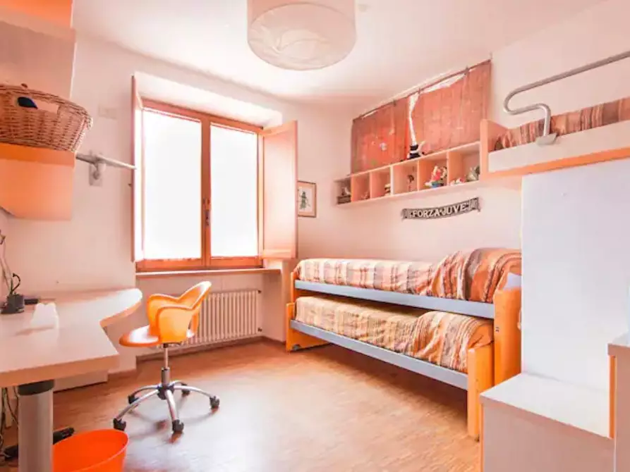 Immagine 18 di Appartamento in affitto  a Pietrasanta