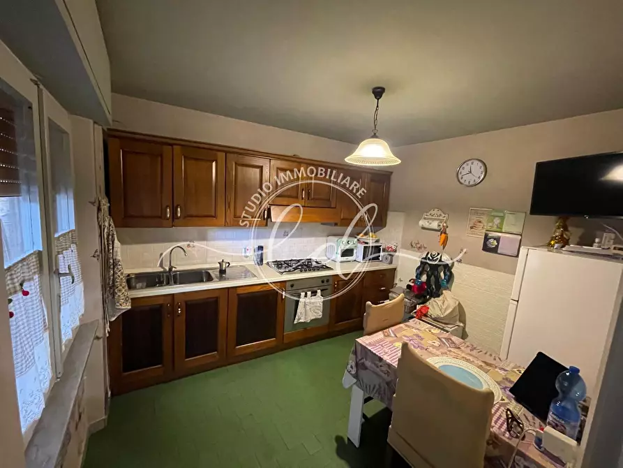 Immagine 11 di Terratetto in vendita  a Camaiore