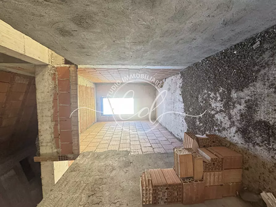 Immagine 25 di Porzione di casa in vendita  a Seravezza