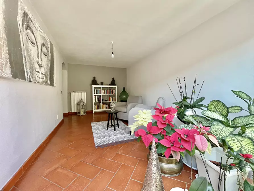 Immagine 3 di Porzione di casa in affitto  a Pietrasanta