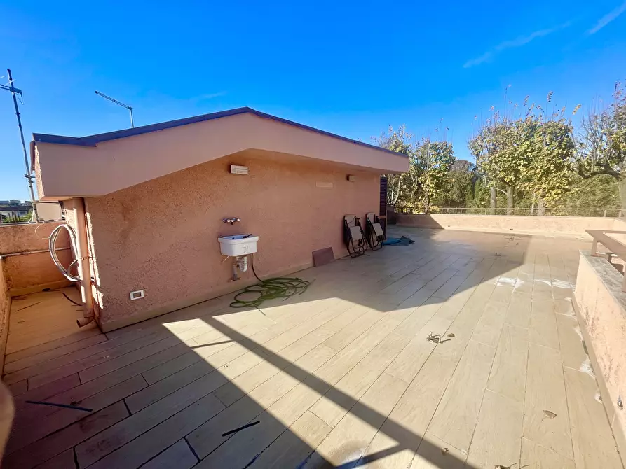 Immagine 72 di Porzione di casa in affitto  a Pietrasanta