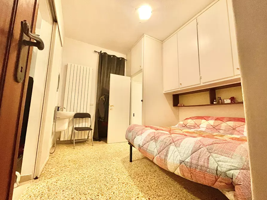 Immagine 26 di Casa indipendente in vendita  a Camaiore