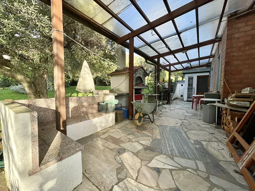 Immagine 106 di Casa indipendente in vendita  a Seravezza