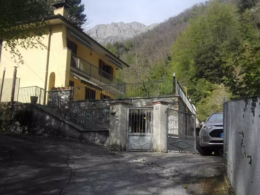 Immagine 23 di Casa indipendente in vendita  a Stazzema