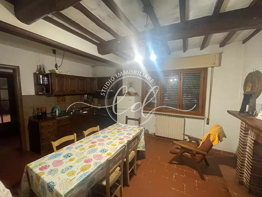 Immagine 11 di Casa indipendente in vendita  a Massarosa