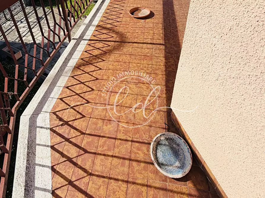 Immagine 52 di Casa indipendente in vendita  a Pietrasanta