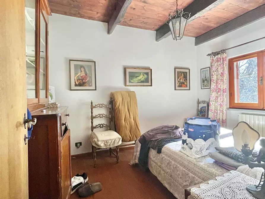 Immagine 40 di Casa bifamiliare in vendita  a Stazzema