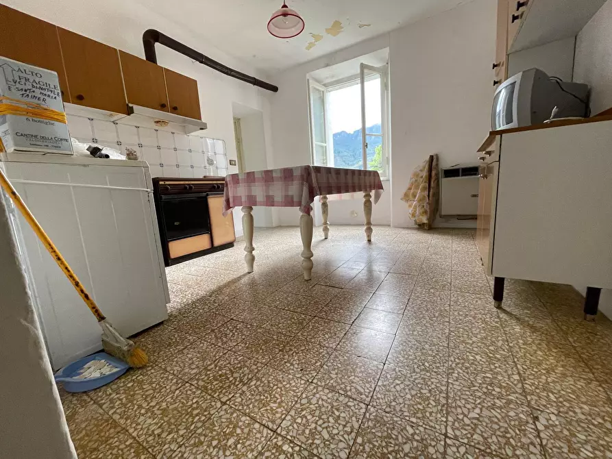 Immagine 26 di Porzione di casa in vendita  a Stazzema