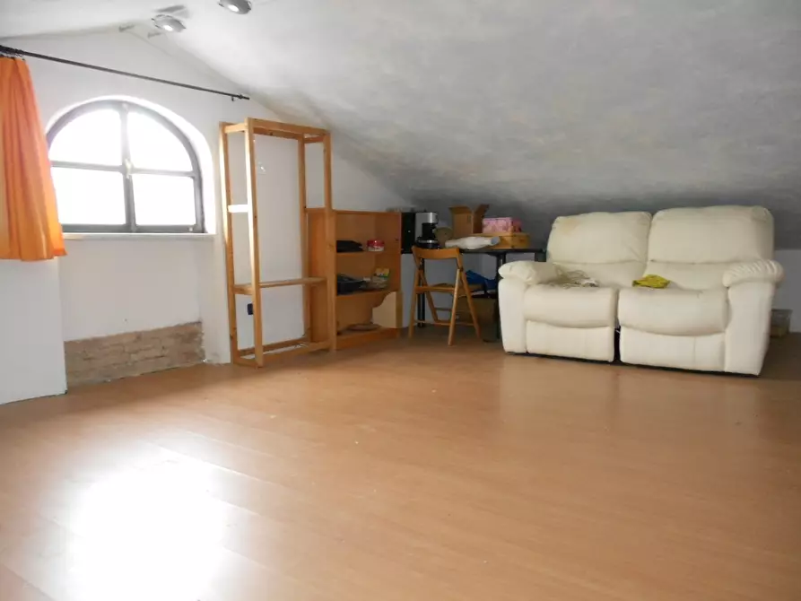 Immagine 23 di Quadrilocale in vendita  a Seravezza