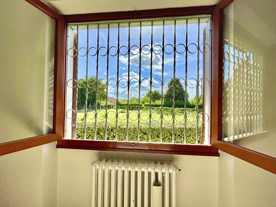 Immagine 30 di Villa in vendita  a Pietrasanta