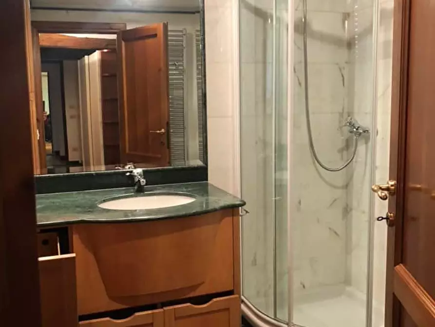 Immagine 8 di Appartamento in vendita  a Seravezza