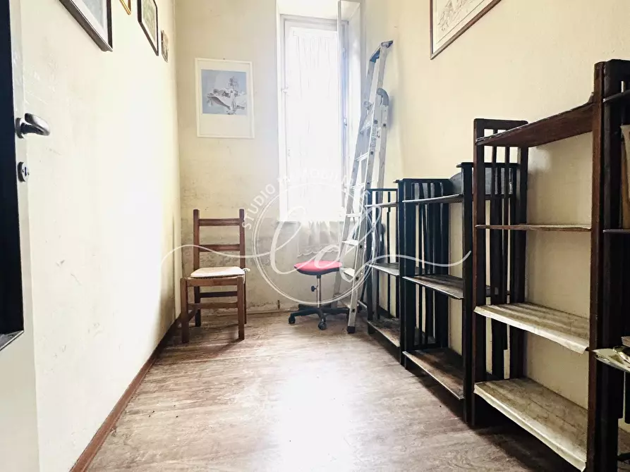 Immagine 24 di Pentalocale in vendita  a Lucca