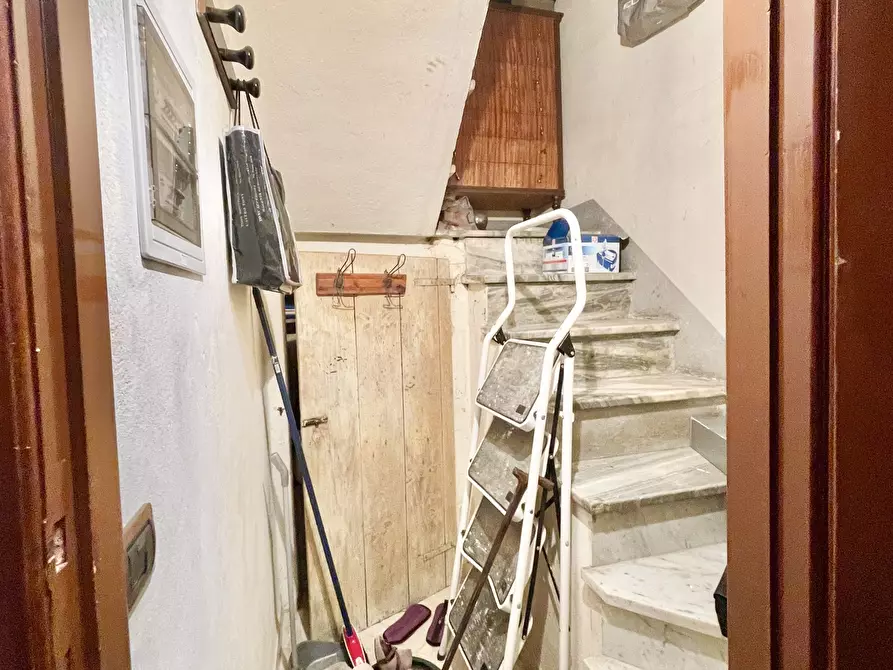 Immagine 39 di Quadrilocale in vendita  a Seravezza