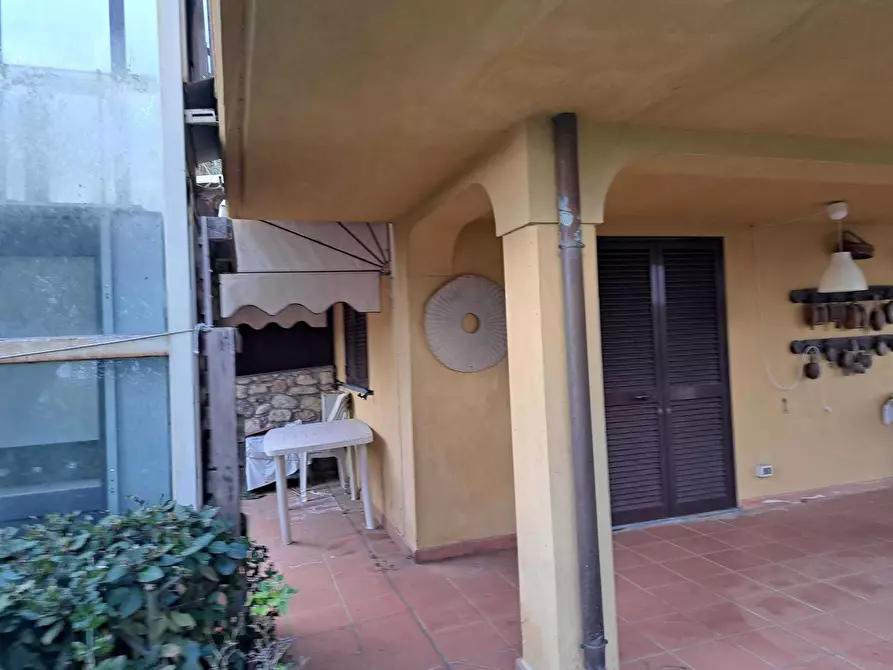 Immagine 2 di Casa indipendente in vendita  a Massarosa