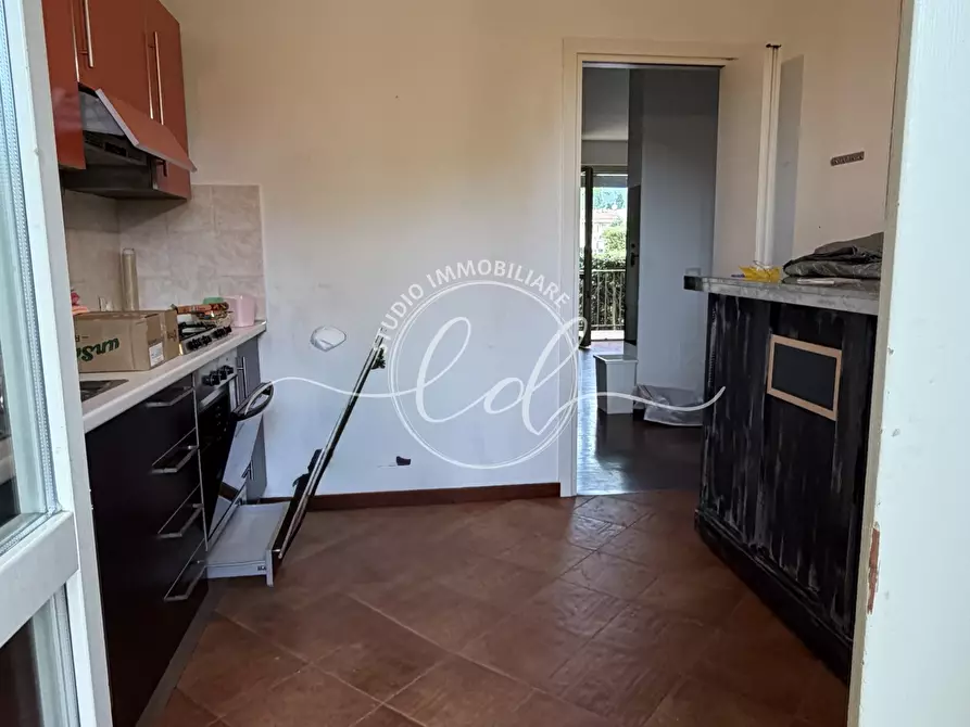 Immagine 22 di Villetta a schiera in vendita  a Pietrasanta