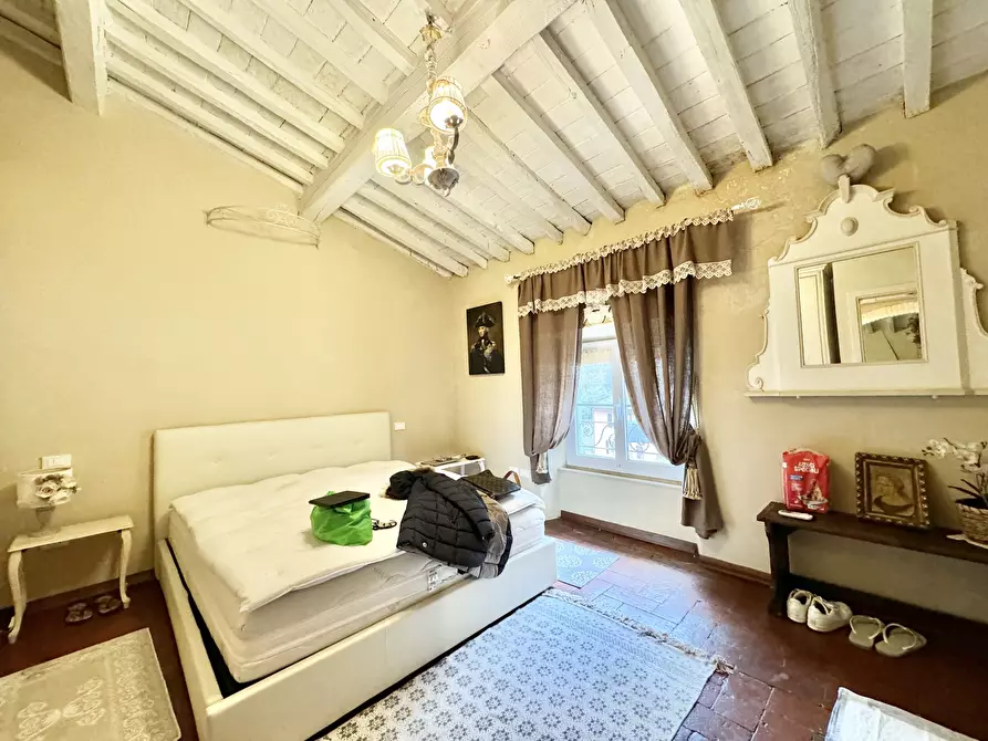 Immagine 15 di Quadrilocale in vendita  a Seravezza