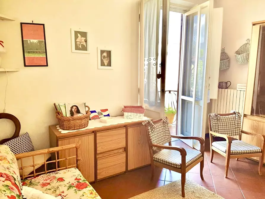 Immagine 3 di Trilocale in affitto  a Forte Dei Marmi