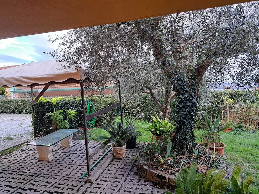 Immagine 63 di Casa indipendente in vendita  a Massarosa