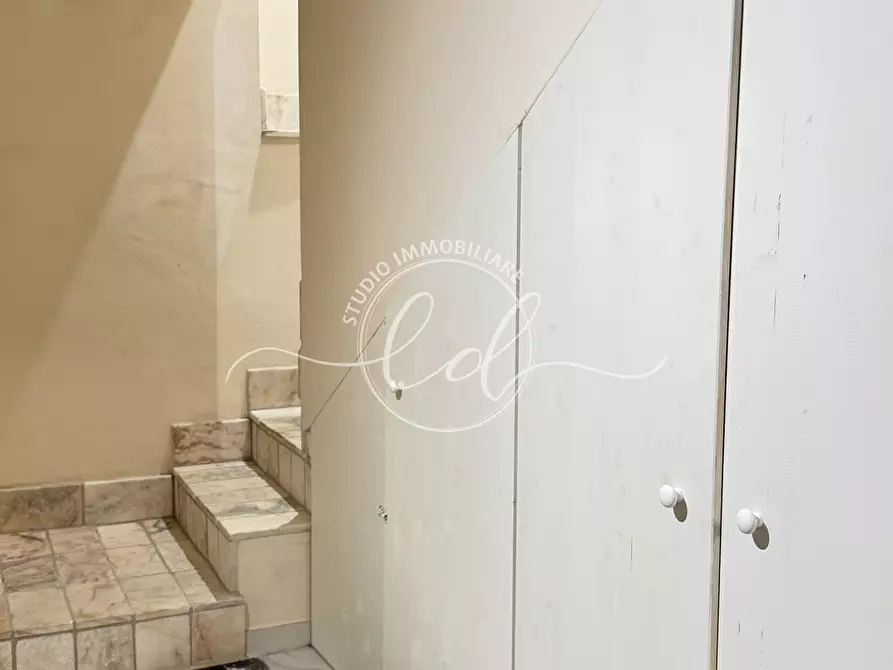 Immagine 17 di Appartamento in affitto  a Pietrasanta