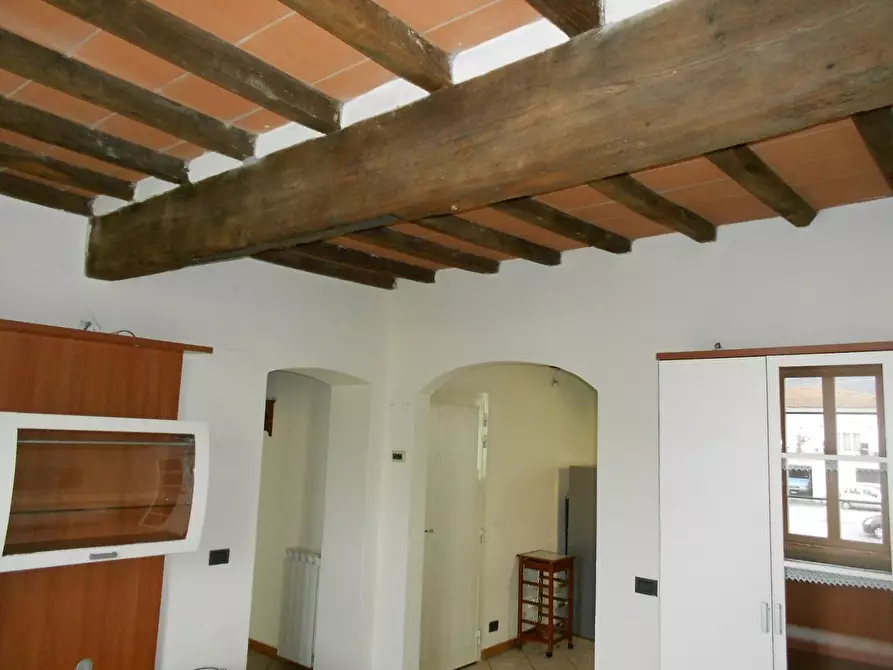 Immagine 3 di Quadrilocale in vendita  a Seravezza