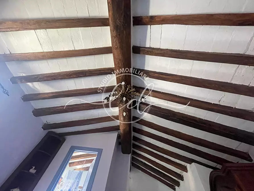 Immagine 21 di Terratetto in vendita  a Stazzema