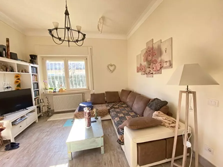 Immagine 3 di Casa indipendente in affitto  a Pietrasanta