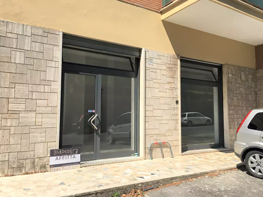Immagine 2 di Locale commerciale in affitto  in Via della Peschiera a Anagni