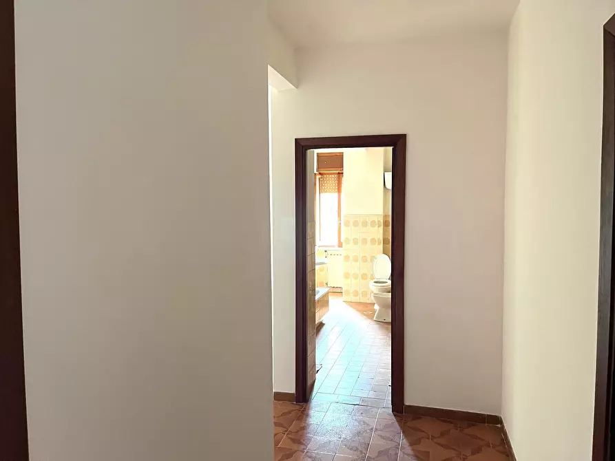 Immagine 5 di Appartamento in vendita  in Viale A. Milani a Segni