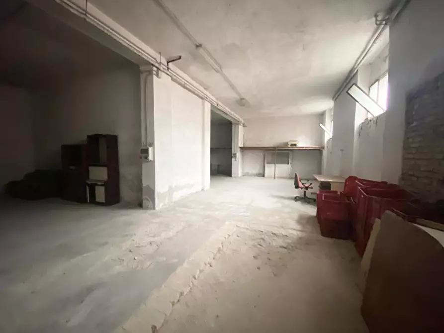 Immagine 4 di Attività artigianale in vendita  in Via Piomba 16 a Pescara