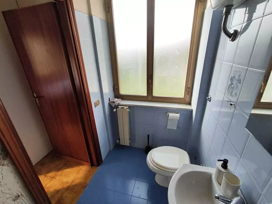 Immagine 30 di Villa in vendita  in VIA GIOTTO 2 a Guidonia Montecelio