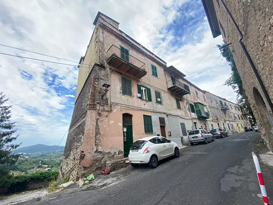 Immagine 7 di Trilocale in vendita  in Via Trieste 56 a Palombara Sabina