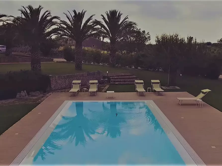 Immagine 2 di Rustico / casale in vendita  a Noto