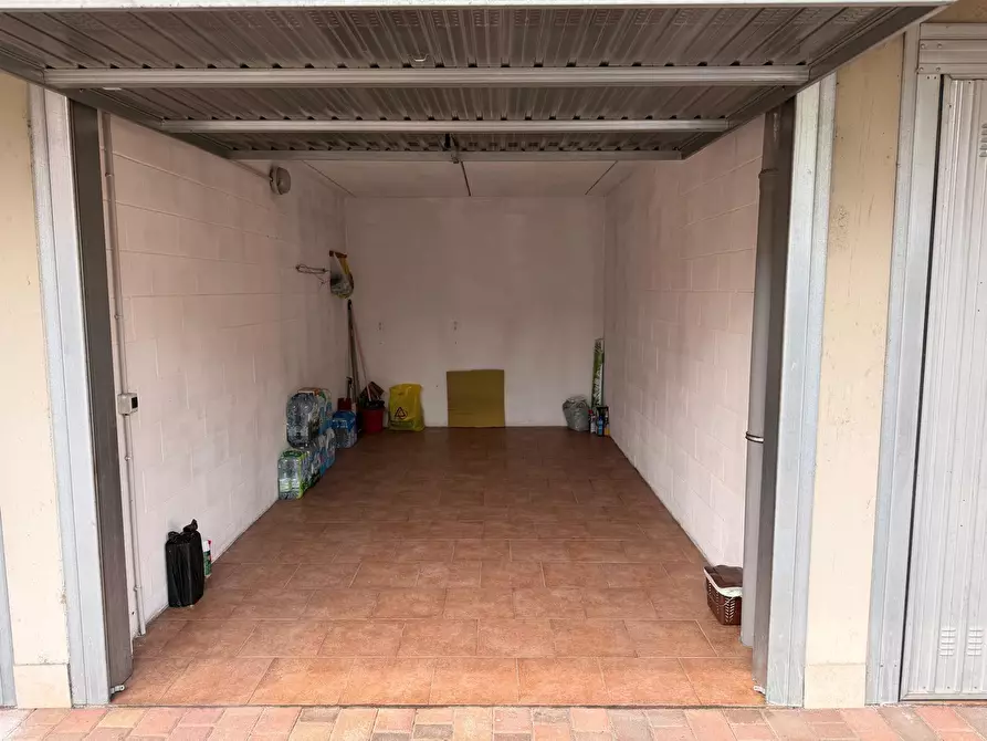Immagine 27 di Appartamento in vendita  in Strada Villa di Sotto 39 a Fontevivo