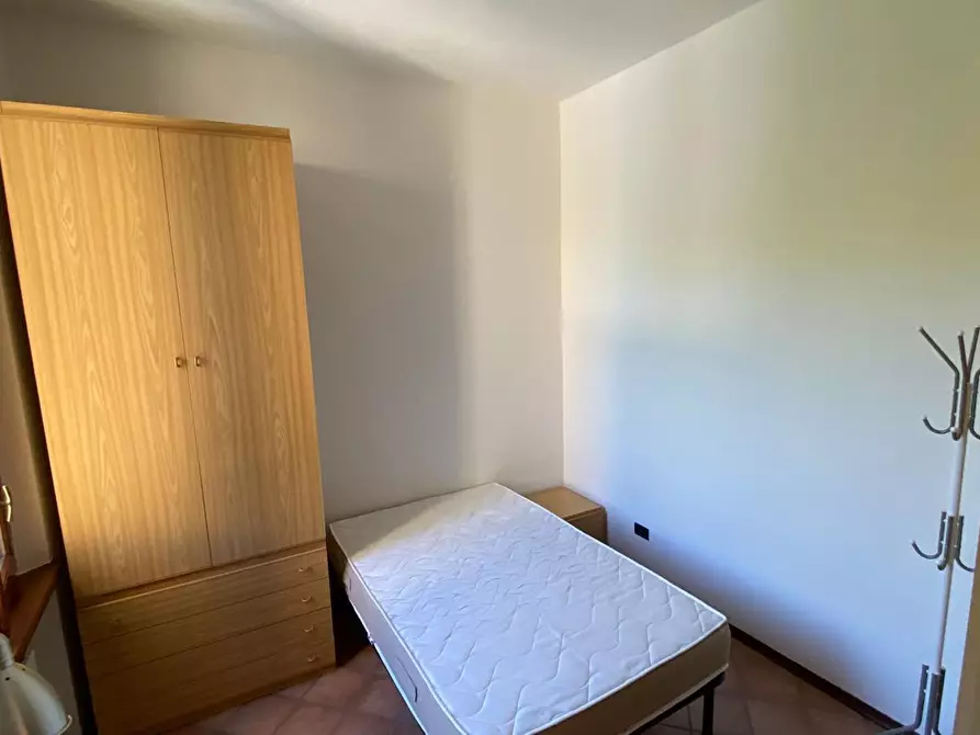 Immagine 10 di Stanza singola in affitto  in Via Francesco Rismondo 13 a Parma