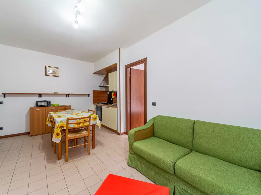 Immagine 8 di Bilocale in affitto  in Via A. M. Pesenti 3 a Parma