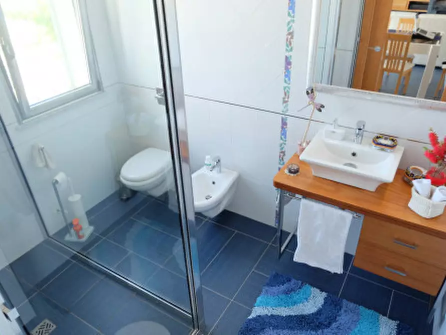 Immagine 9 di Villa in vendita  a Partinico