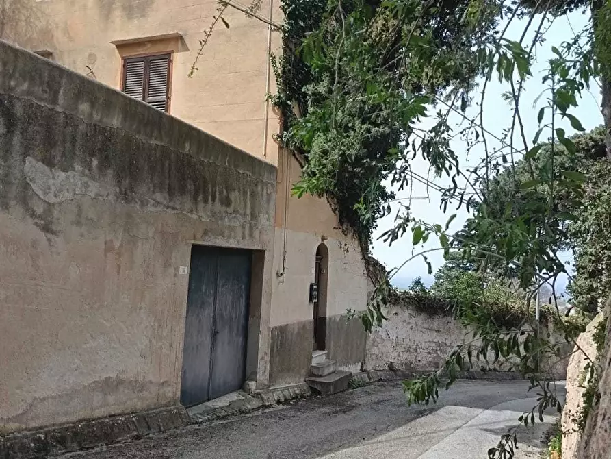 Immagine 15 di Villa in vendita  a Valderice