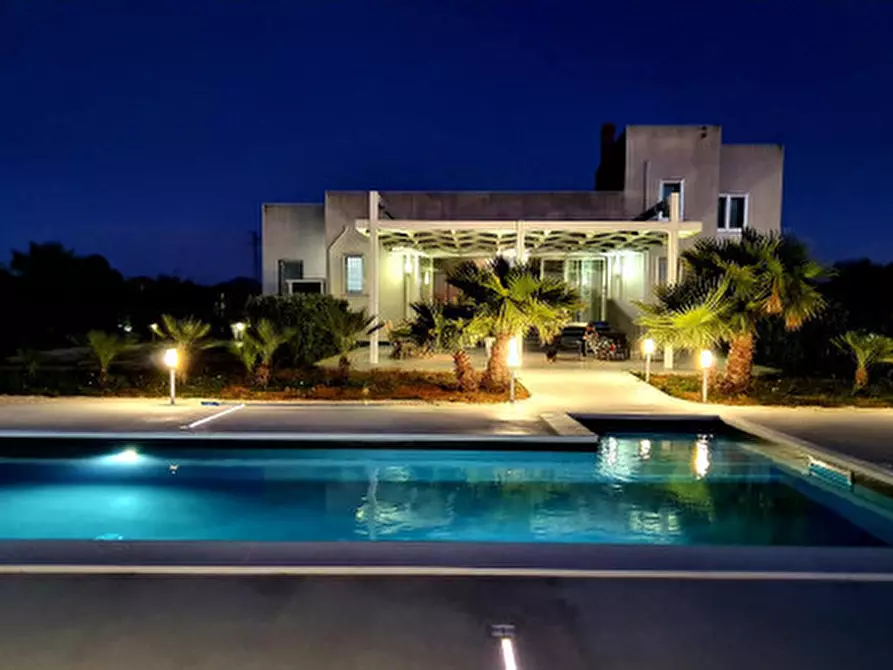 Immagine 4 di Villa in vendita  a Partinico