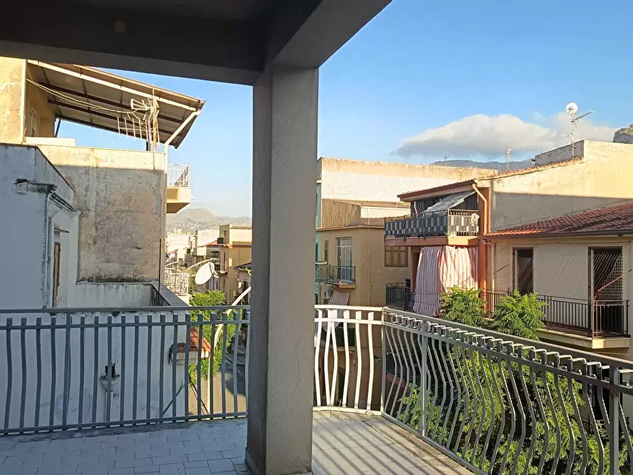 Immagine 2 di Casa indipendente in vendita  a Partinico