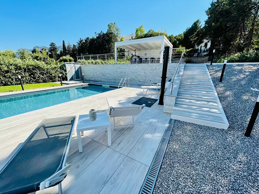 Immagine 48 di Casa semindipendente in vendita  a Altavilla Milicia