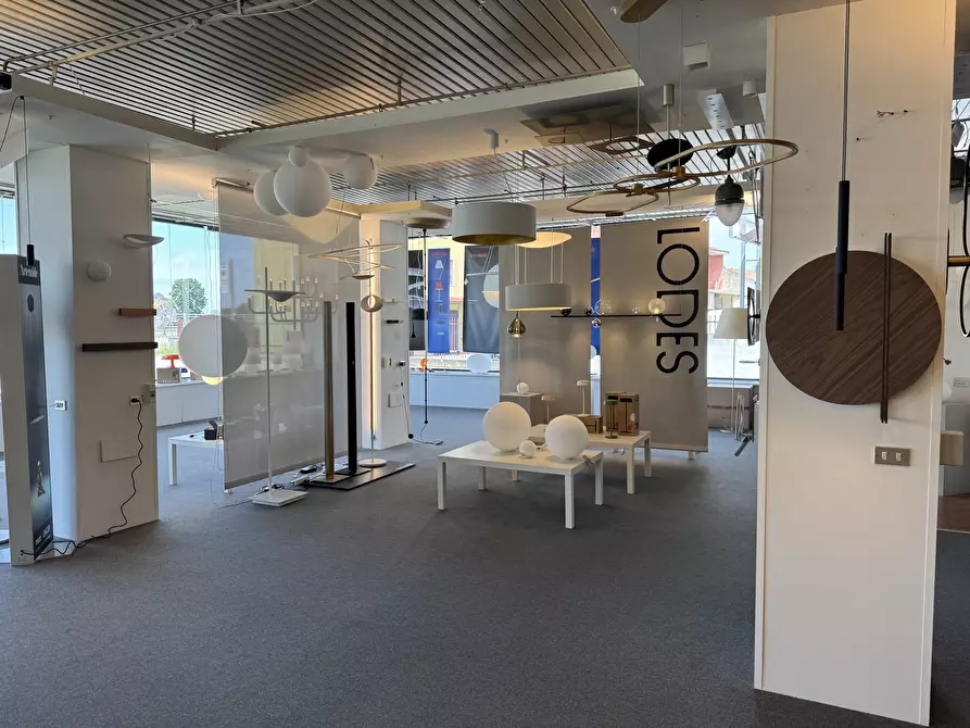 Immagine 4 di Showroom in affitto  in Via Codognino 46 a Cornegliano Laudense