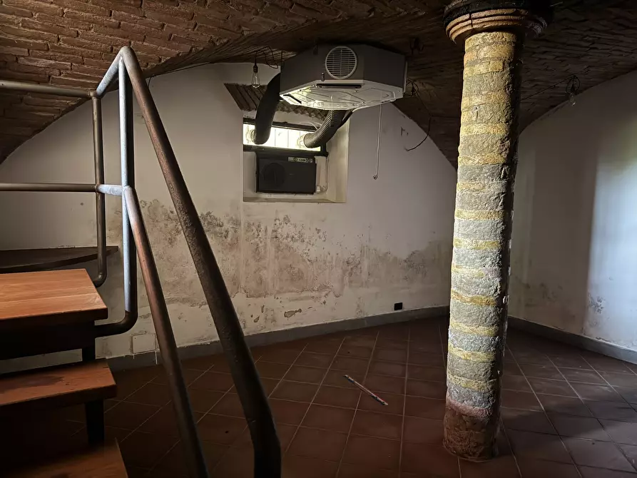 Immagine 8 di Locale commerciale in vendita  in VIA MINORE 7 a Casale Cremasco-Vidolasco