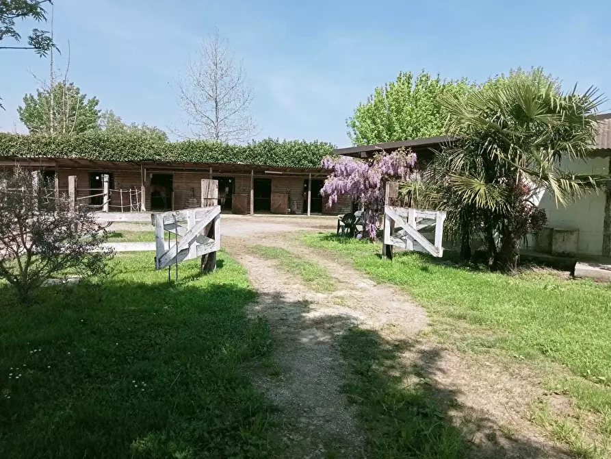 Immagine 1 di Capannone industriale in vendita  in Via Oriolo 3 a Castelleone